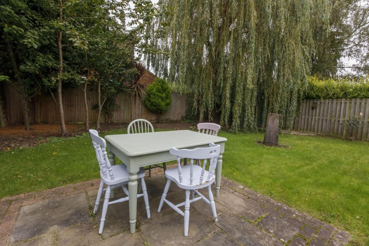 The Willows With Free Parking For 2 Cars York Exterior photo
